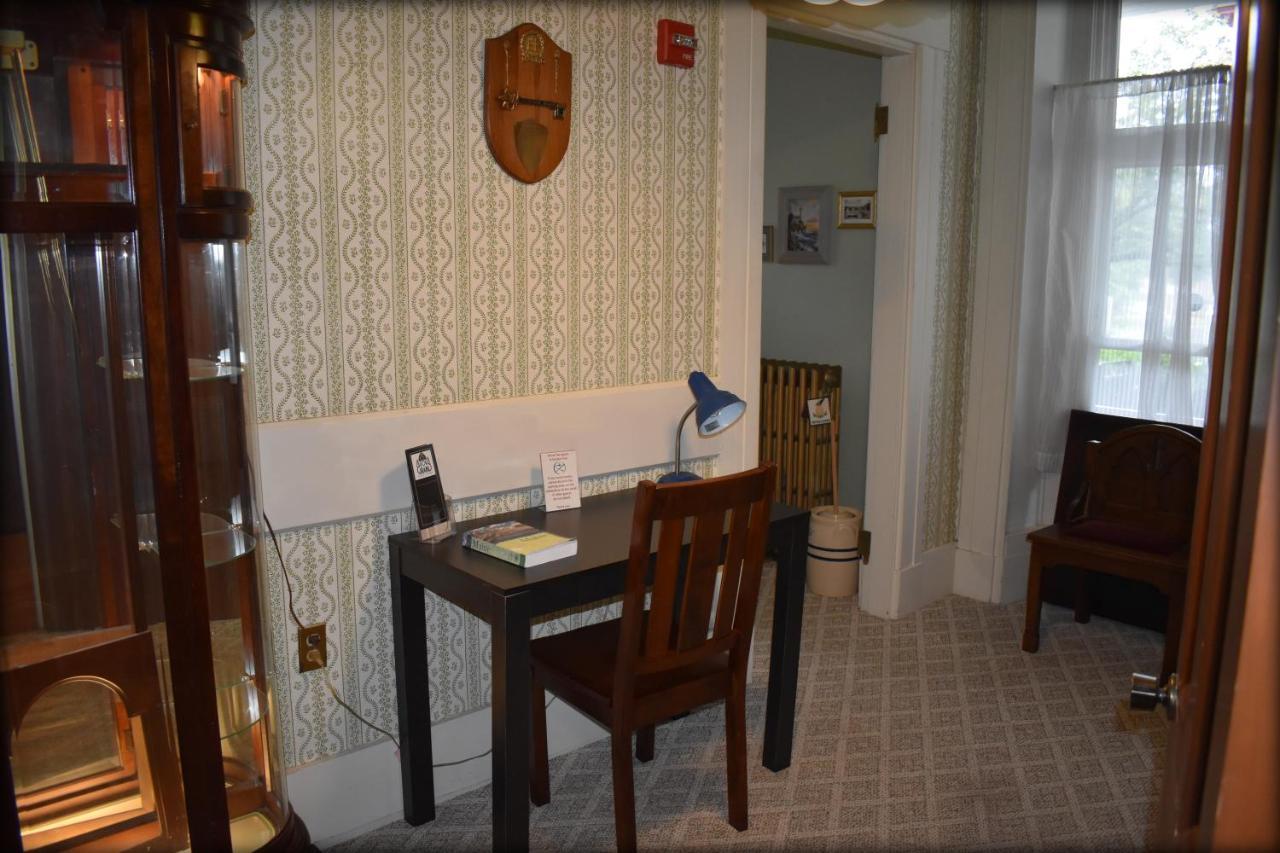 Inn At The Agora Lewiston Extérieur photo