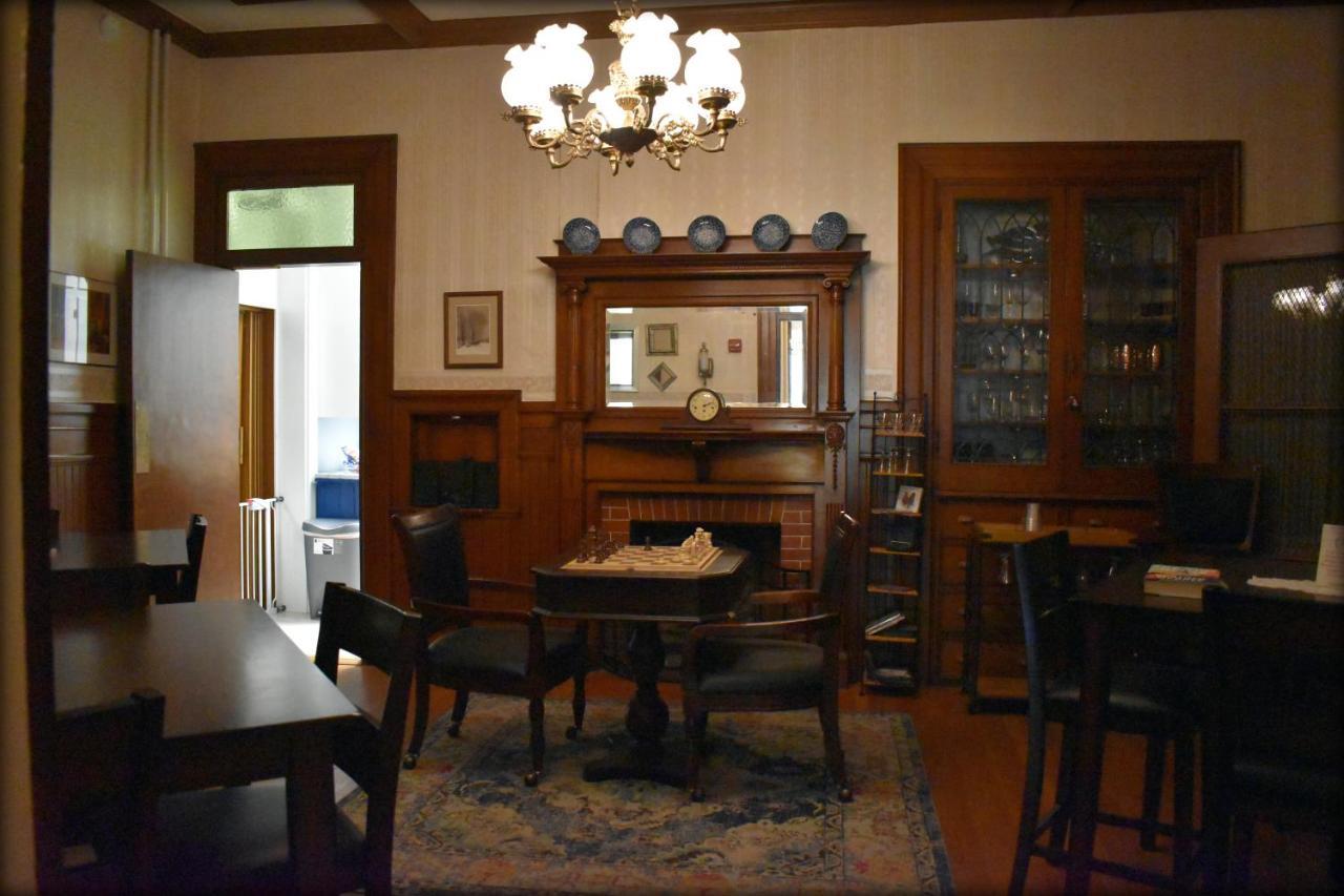 Inn At The Agora Lewiston Extérieur photo