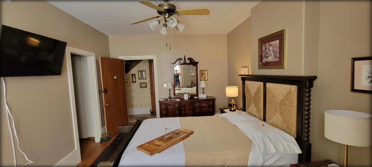 Inn At The Agora Lewiston Extérieur photo